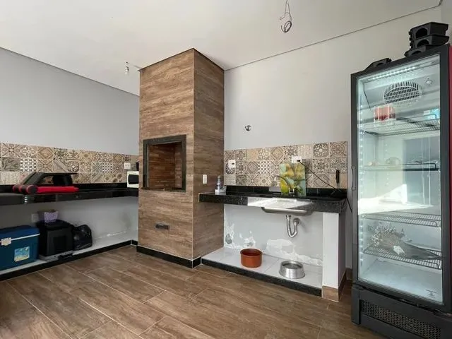 Imagem 13: Casa com 3 Dormitórios para Alugar em Contagem