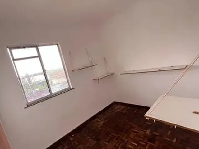 Imagem: Alugo Quarto - Divisão de Apartamento