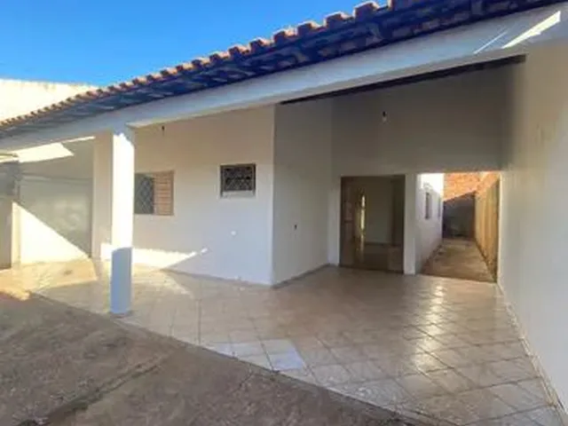 Imagem: Casa para Aluguel com 3 Quartos na 806 Sul