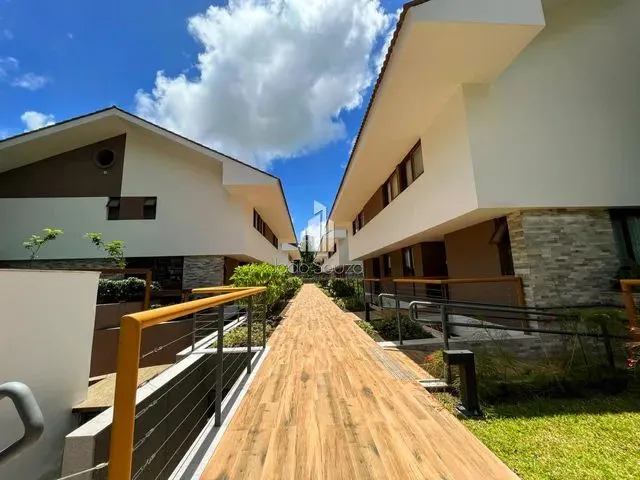 Imagem: Jardins do Poço Casa de 258M² com 4