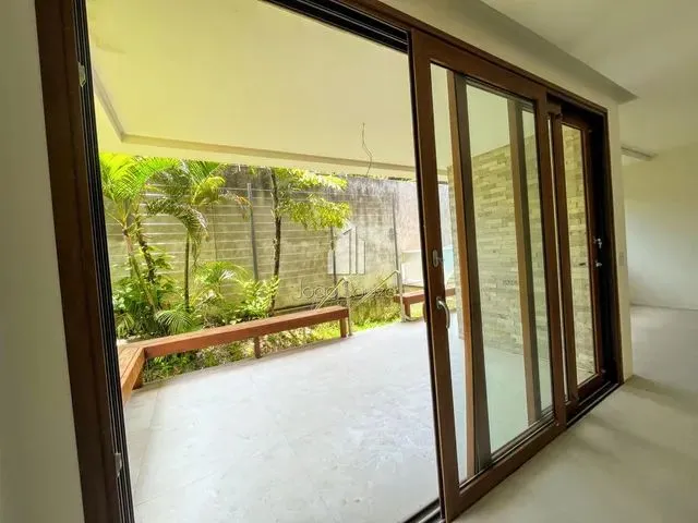 Imagem 7: Jardins do Poço | Casa de 258M² com 4 Ou 5 Suítes | 4 Ou 5 Vagas | Poço de Panela