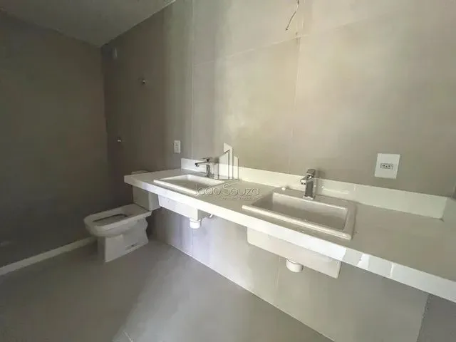 Imagem 12: Jardins do Poço | Casa de 258M² com 4 Ou 5 Suítes | 4 Ou 5 Vagas | Poço de Panela