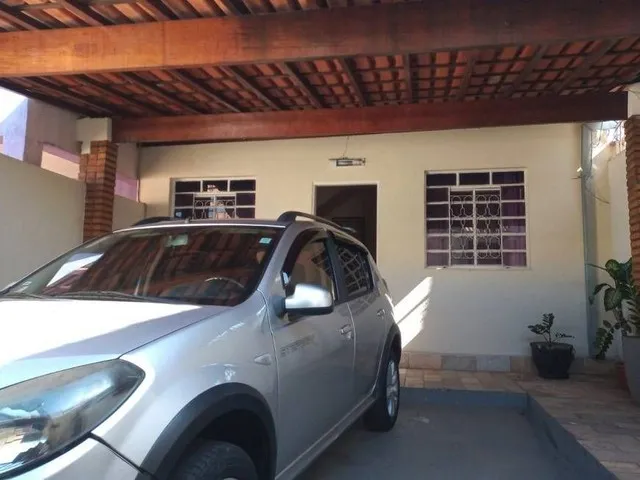 Imagem: Paula - Linda Casa no Céu Azul
