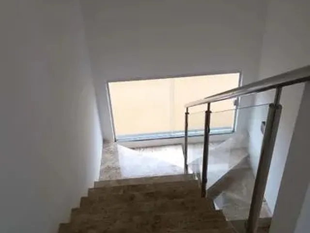 Imagem 4: Cond. Ecoville 1 - Casa com 168M² com 3 Suítes para Alugar por R$ 3.200/Mês no Parque