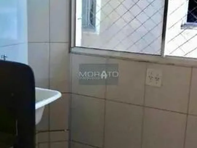 Imagem 10: Apartamento de 2 Quartos no Bairro Camargos