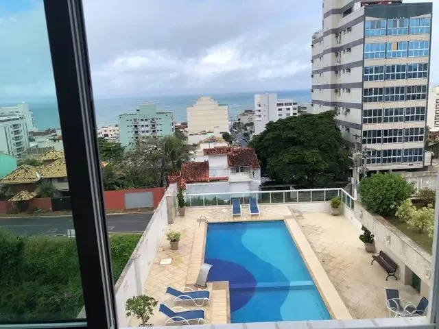 Imagem: O apartamento possui 3 Dormitórios, 1 Suíte, 2 Banheiros,