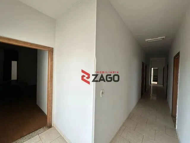 Imagem 2: Casa com 8 Dormitórios À Venda, 347 M² por R$ 780.000,00 - Estados Unidos - Uberaba/Mg