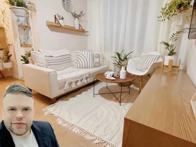 Imagem: O apartamento possui 2 Dormitórios, 1 Banheiro, 1 Vaga na