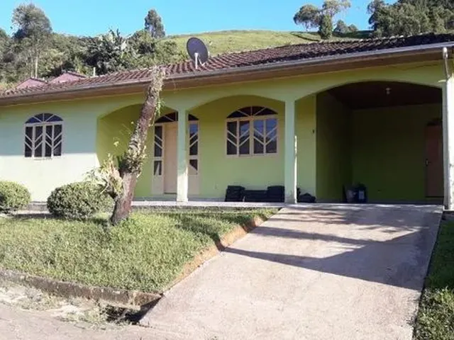 Imagem 1: Casa em Anitápolis