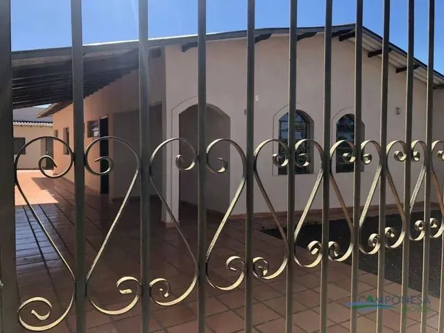 Imagem: Casa com 3 Dormitórios para Alugar, 180