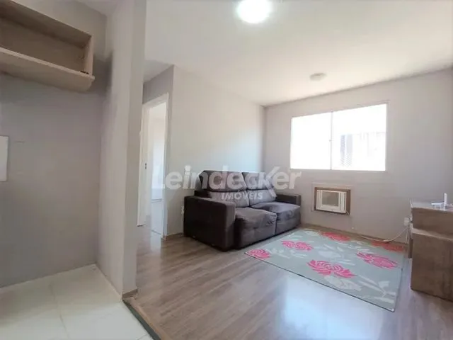 Imagem 1: Porto Alegre - Apartamento Padrão - Cavalhada
