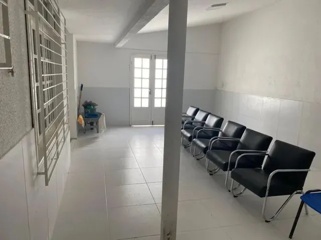 Imagem 16: Excelente Imóvel com Várias Salas e com Excelente Localização. Tratar C/ Jackson