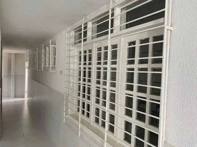 Imagem 14: Excelente Imóvel com Várias Salas e com Excelente Localização. Tratar C/ Jackson