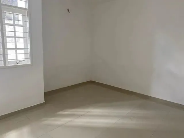 Imagem 6: Excelente Imóvel com Várias Salas e com Excelente Localização. Tratar C/ Jackson