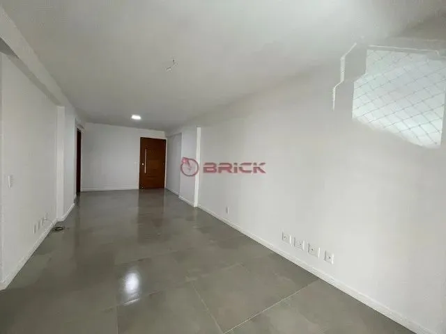 Imagem 2: Teresópolis - Apartamento Padrão - Alto
