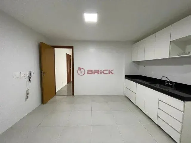 Imagem 10: Teresópolis - Apartamento Padrão - Alto
