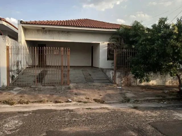 Imagem 5: Quarto em Marília, Homem/Mulher