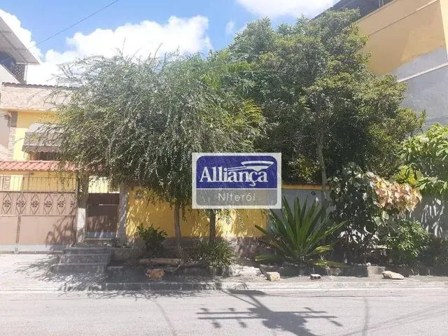Imagem: Casa com 4 Dormitórios À Venda, 150 M²