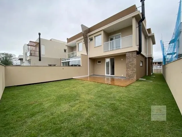 Imagem 1: Casa Alto Padrão para Venda em Rio Tavares Florianópolis-Sc - 306