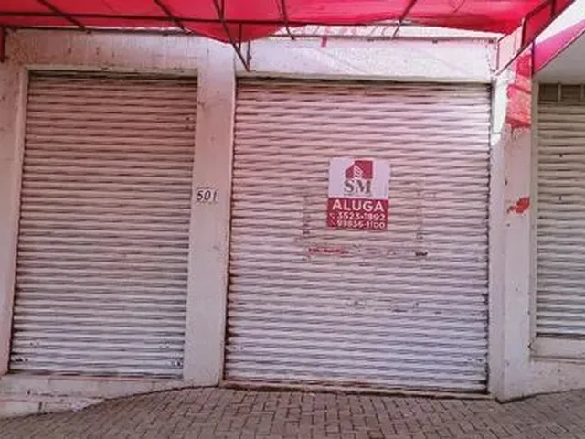 Imagem: Sala Rérrea com Subsolo na Vila Portes