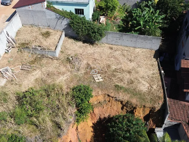Imagem 1: Lote À Venda de 350 M² no Bairro Athaíde, Vila Velha - Excelente Localização!