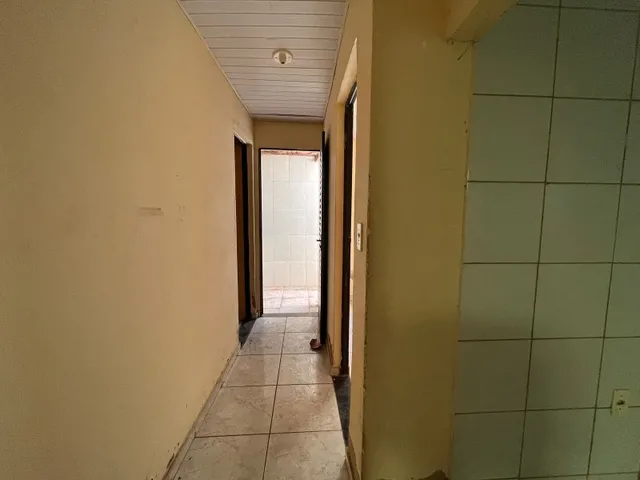 Imagem: Casa 2 Quartos no Letícia para Locaçào