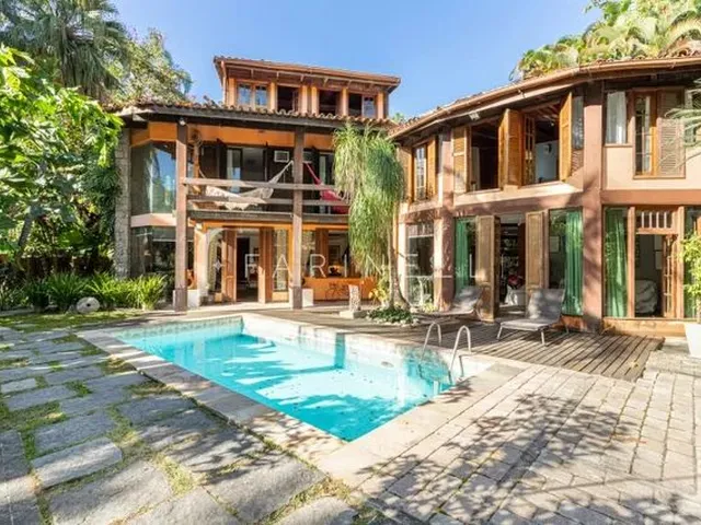 Imagem: Rio de Janeiro - Casa Padrão - Joá