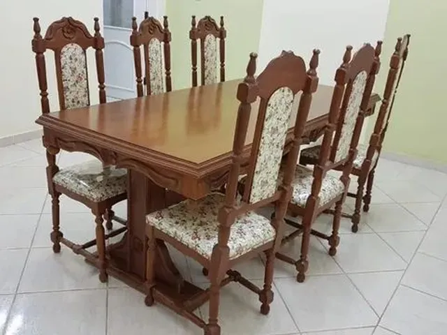 Imagem 7: Casa em Rua Tranquila, com 3 Quartos e 4 Vagas de Garagem