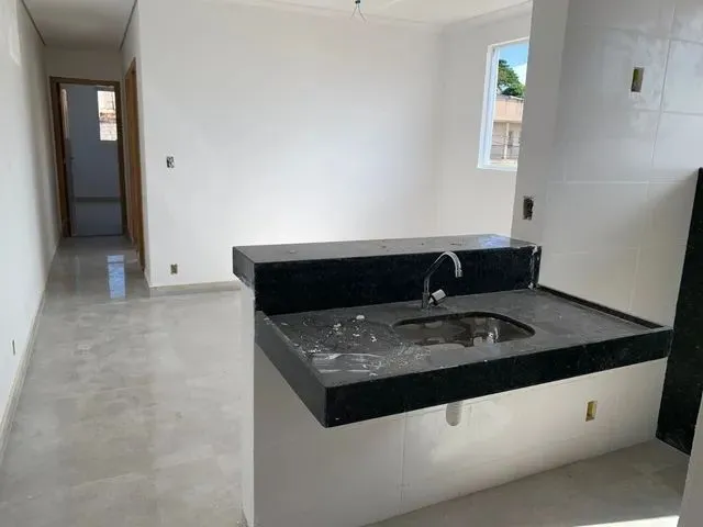 Imagem: Apartamento com 2 Dormitórios À Venda