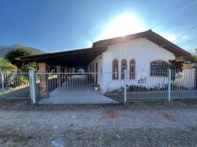 Imagem: Casa 3 Dormitórios, Próximo Ao Mar. Enseada