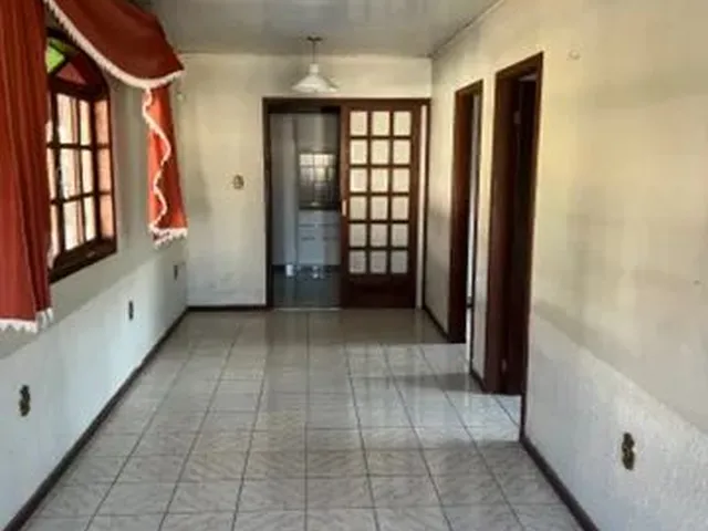 Imagem 10: Casa 3 Dormitórios, Próximo Ao Mar. Enseada do Brito