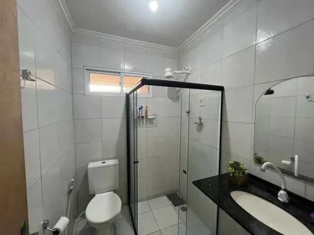 Imagem 3: Casa para Venda Tem 240 Metros Quadrados com 4 Quartos em Arruda - Recife - Pe