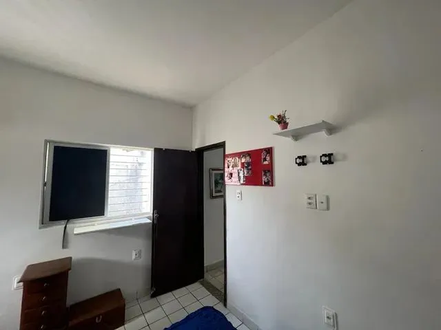 Imagem 2: Casa para Venda Tem 240 Metros Quadrados com 4 Quartos em Arruda - Recife - Pe