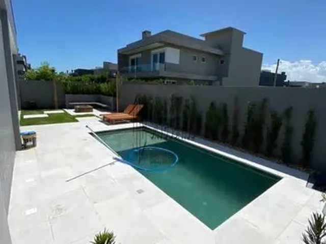 Imagem: Casa em Condomínio de 4 Dormitórios