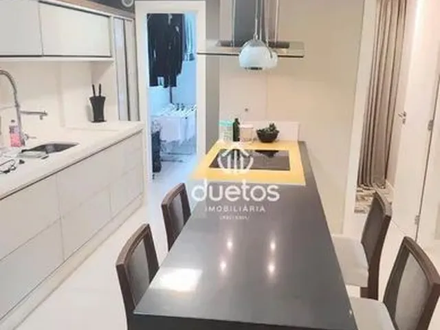 Imagem 1: Apartamento com 3 Dormitórios para Alugar, 240 M² por R$ 7.250/Mês - Centro