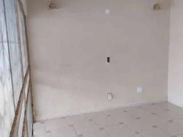 Imagem 8: Q. 01 Setor Norte - 03 Quartos + Casa de Fundos