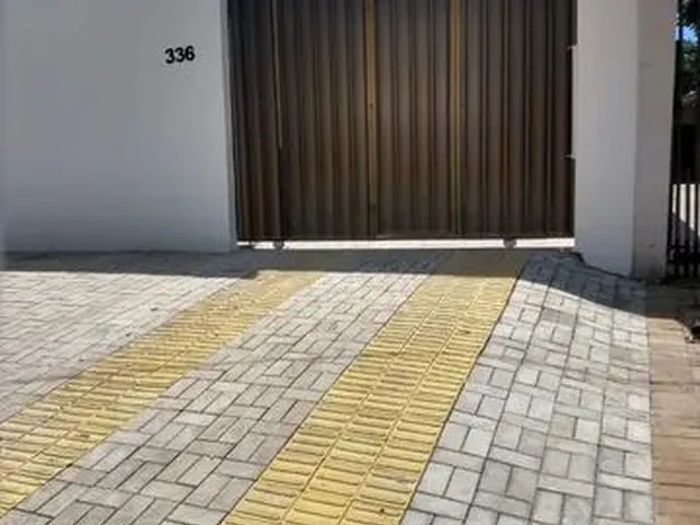 Imagem: Alugo Quitinete Centro Foz