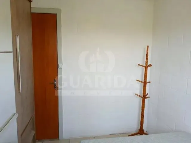 Imagem 9: Apartamento para Aluguel, 2 Quartos, 1 Vaga, Rubem Berta - Porto Alegre/Rs