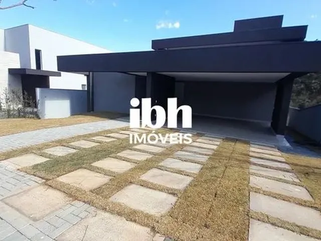 Imagem: Casa com 4 Quartos À Venda na Lagoa dos