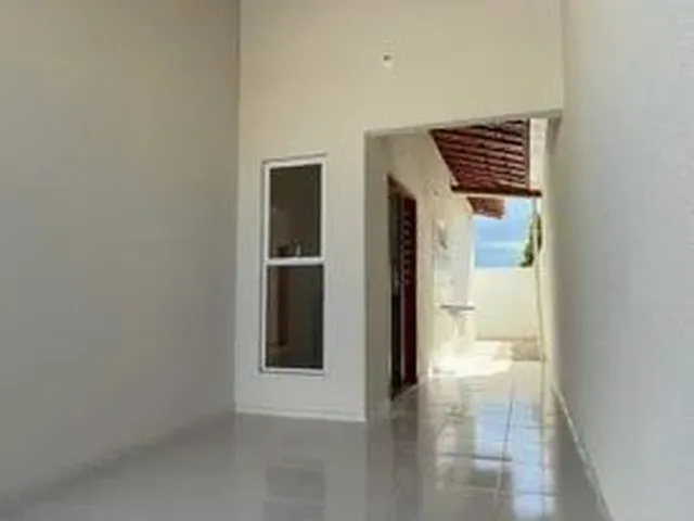 Imagem 5: Casa em Maria Ortiz com Quintal e Garagem