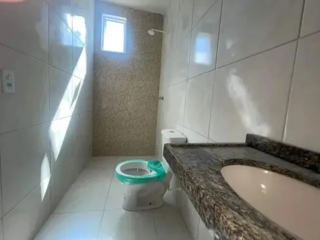 Imagem 3: Casa em Maria Ortiz com Quintal e Garagem