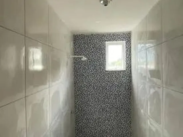 Imagem 7: Casa em Maria Ortiz com Quintal e Garagem
