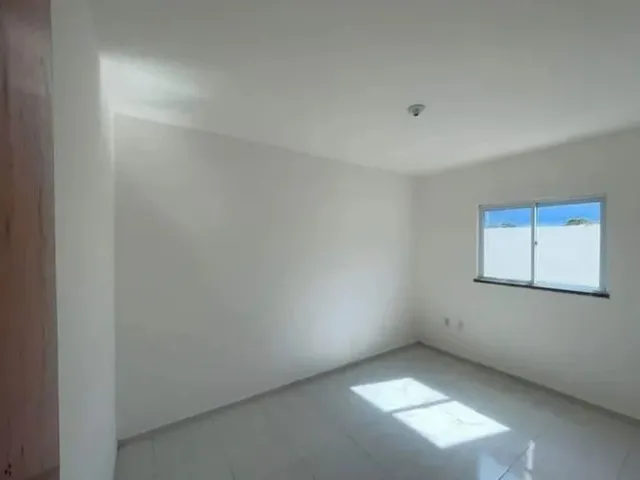 Imagem 8: Casa em Maria Ortiz com Quintal e Garagem
