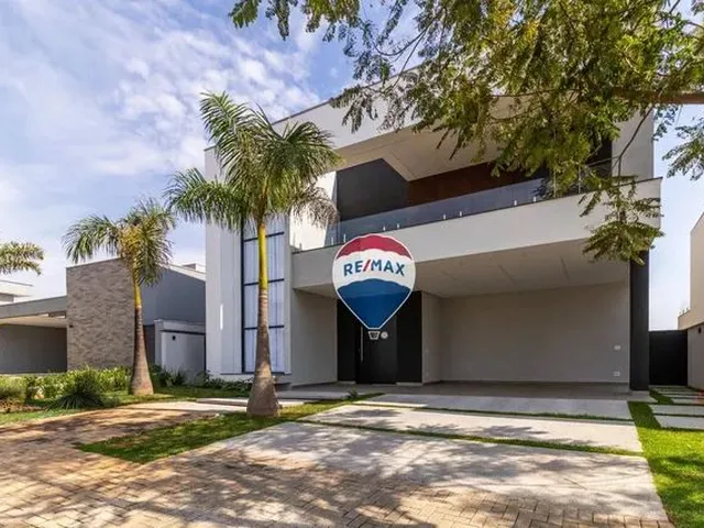 Imagem: Casa com 3 Dormitórios À Venda, 336 M²