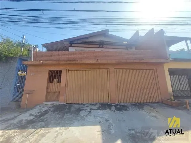 Imagem: Casa À Venda, 4 Quartos, 1 Suíte, 3 Vagas