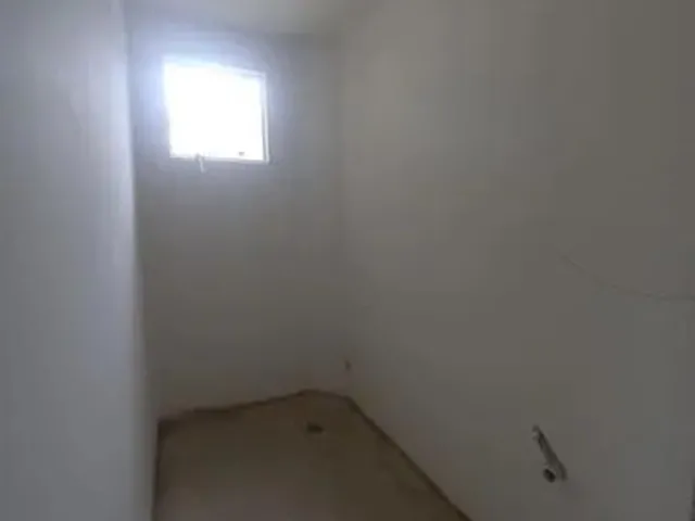 Imagem 16: Sobrado para Venda em Colombo, Campo Pequeno, 3 Dormitórios, 1 Suíte, 3 Banheiros, 2