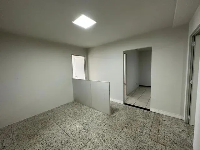 Imagem 2: Salas para Aluguel 80M² Edificio London Office Tower Enseada do Suá - Vitória - Es