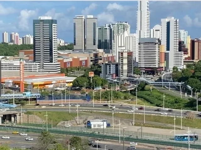 Imagem: Novo 2/4 Varanda, Armários -Acm/Iguatemi