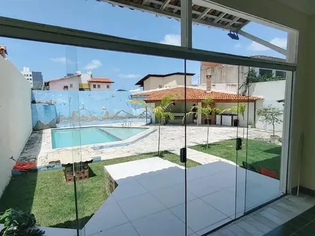 Imagem 13: Casa em Rua Pública -Coroa do Meio
