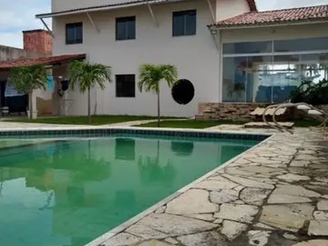 Imagem 12: Casa em Rua Pública -Coroa do Meio